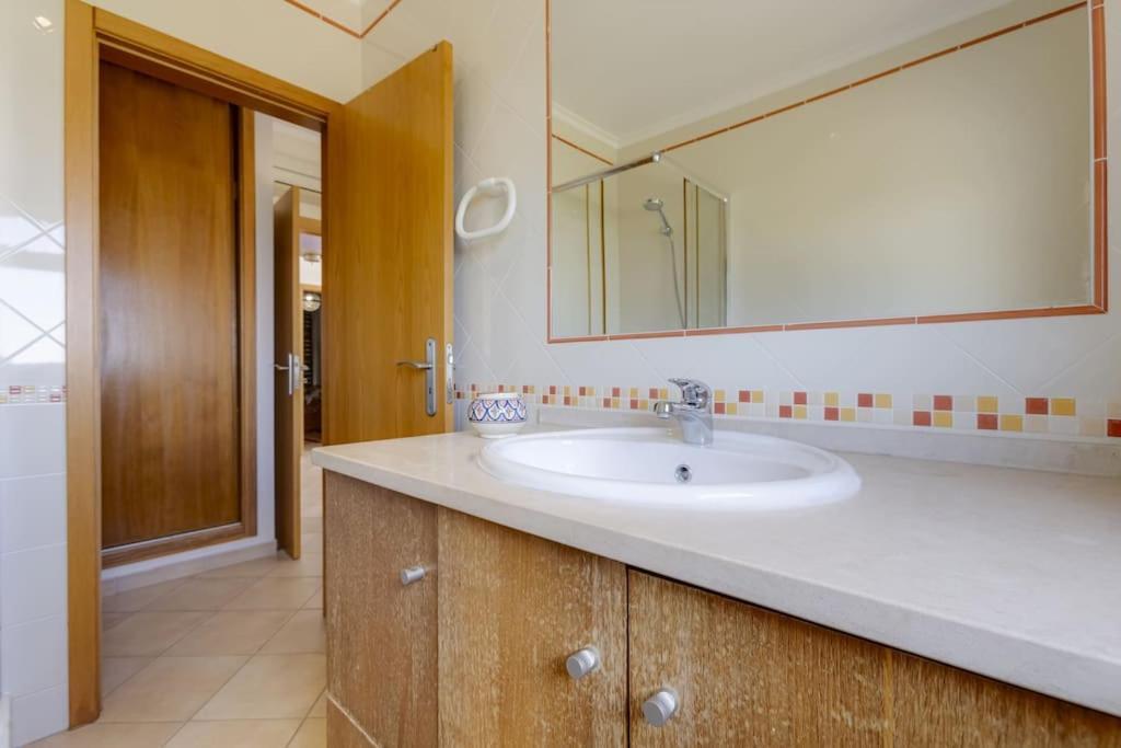 Riad Latifa - Authentic Riad With Jacuzzi In Villa *
